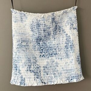 Toile Print Blue and White Smocked Tube Top Size S